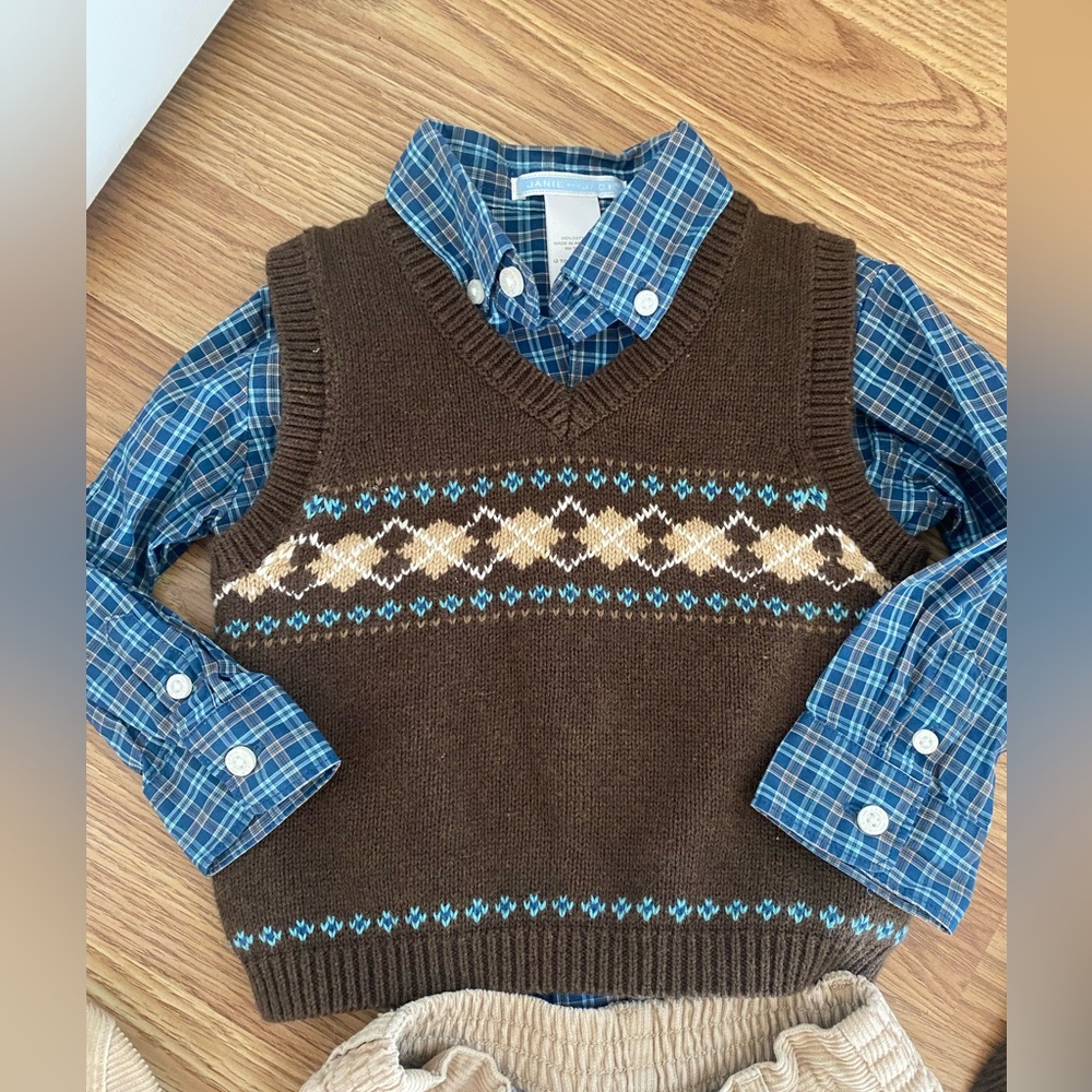 Janie and Jack outfit with two hats 12-18months - Picture 2 of 15